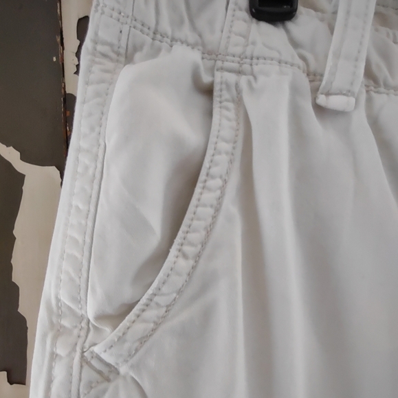 AMERICAN EAGLE OUTFITTERS, 33", Classic Length - Picture 3 of 8